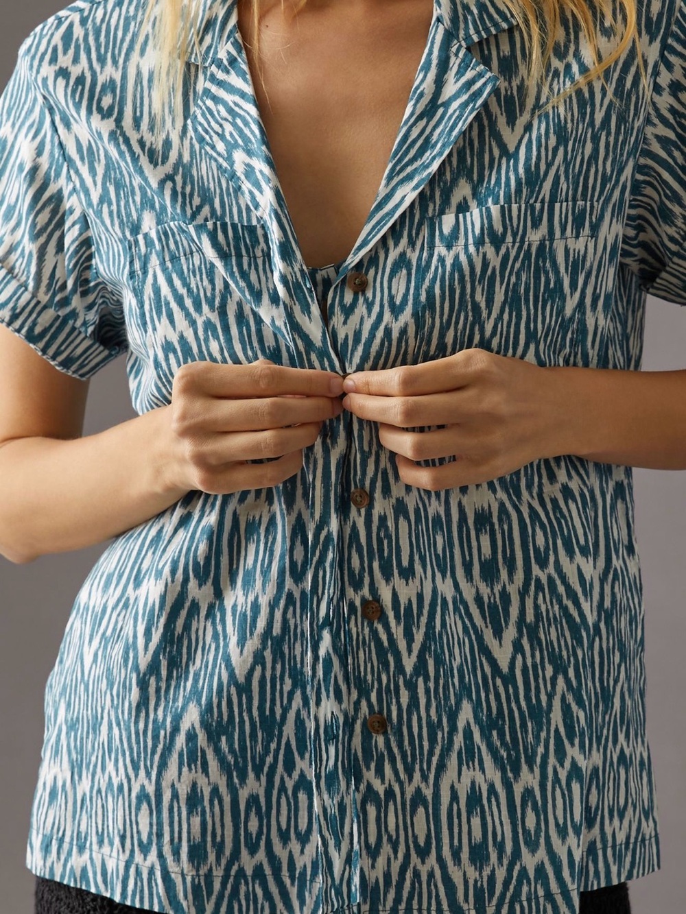 Anthropologie Pilcro Printed Voile Surf Shirt Blue White Ikat Button Down